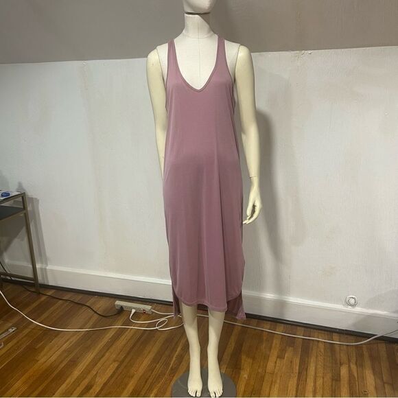 Revolve Mod Ref Deep V Neck Twist racer back Mauve Sundress Midi Dress - Picture 4 of 15